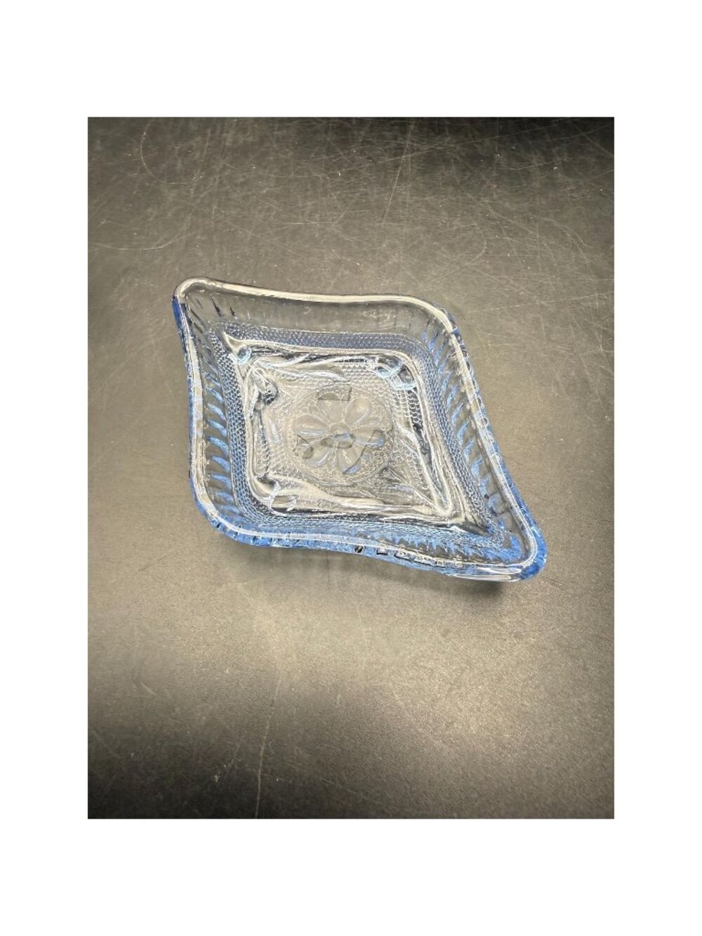 Tiara Light Blue Diamond Tray